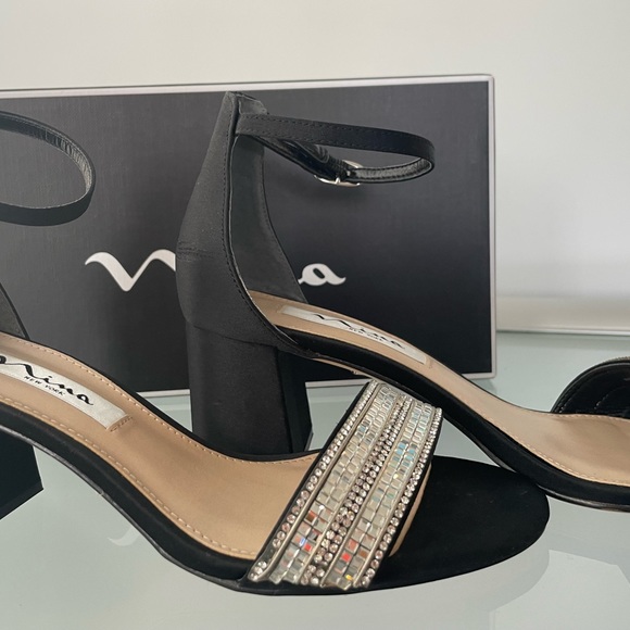 NINA satin sandals with sparking crystals  6.5 - Picture 6 of 11